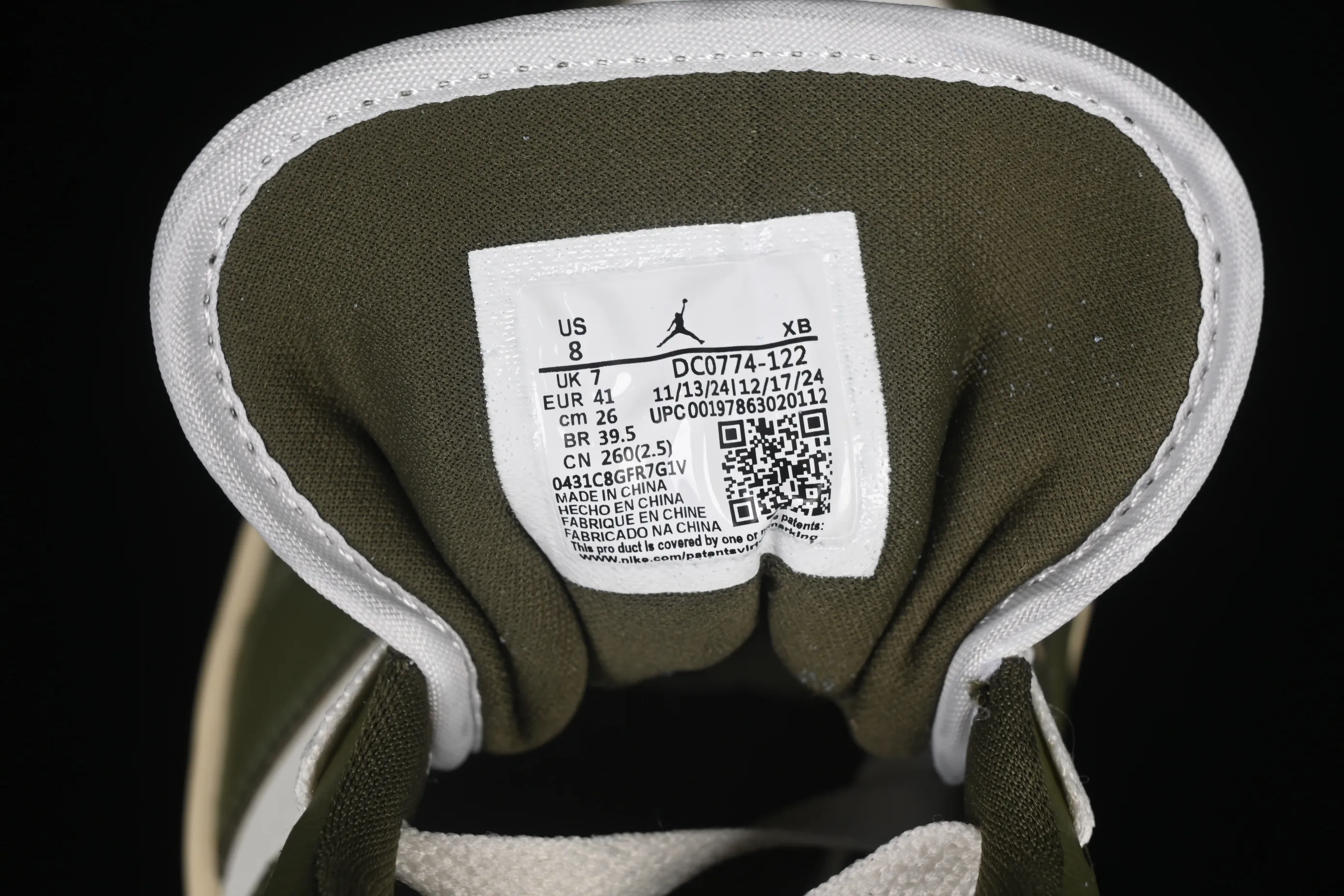 All categories Air Jordan Jordan series basketball shoes Air Jordan 1 Low Air Jordan 1 Low AJ1 Joe 1 army green and white low-top cultural and leisure sports sneakers DC0774-122